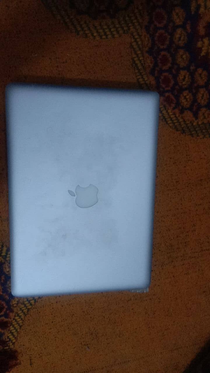 apple macbook pro 2012 0