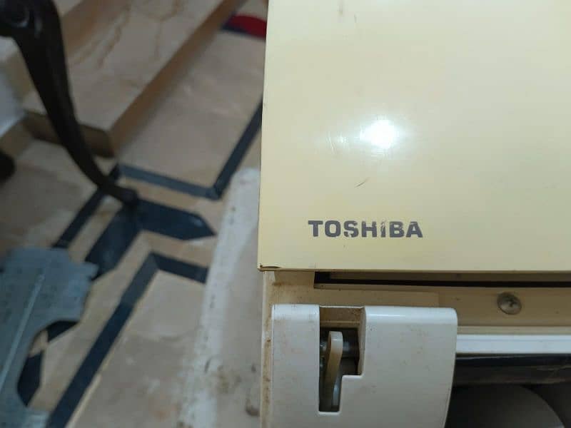 Toshiba 1.5 Ton Split AC 4