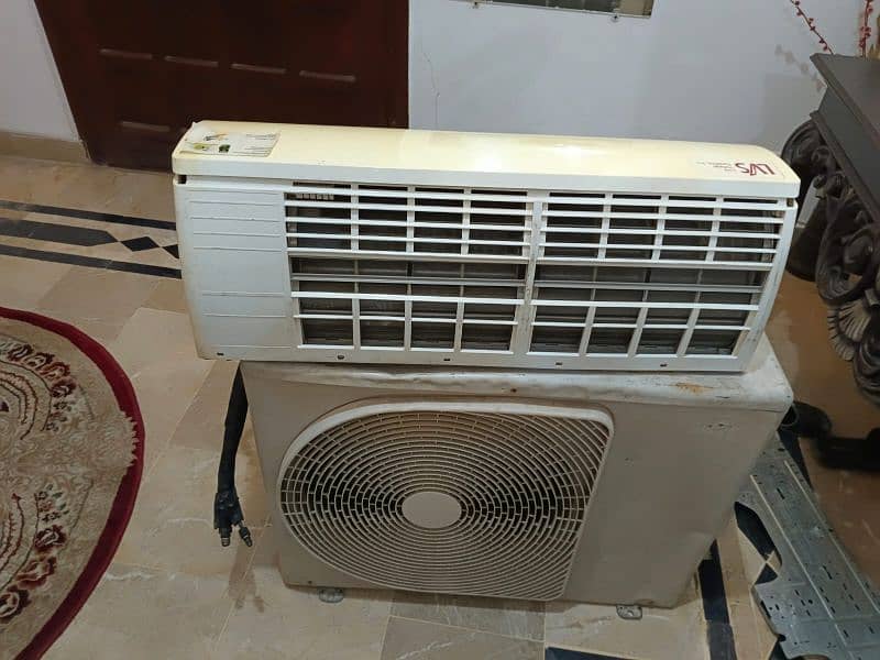 Toshiba 1.5 Ton Split AC 8