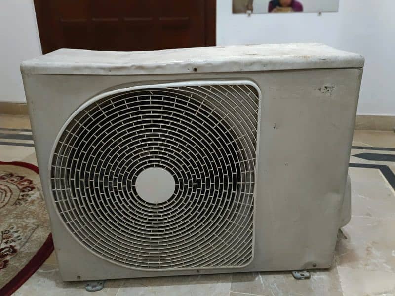 Toshiba 1.5 Ton Split AC 11