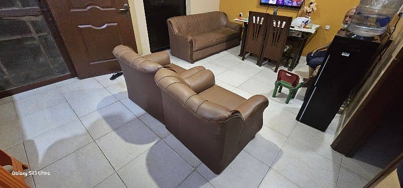 5 Seater Sofa 3