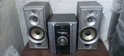 SONY amplifier with JVC speakers