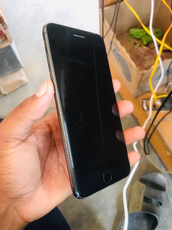 iphone 7plus 128 gp pta aprove 4