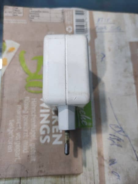 Orignall oppo f19 charger 2