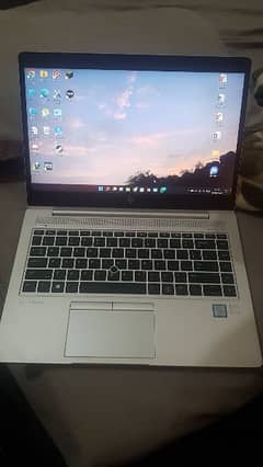 hp elitebook 840 G5 - i5 8th gen