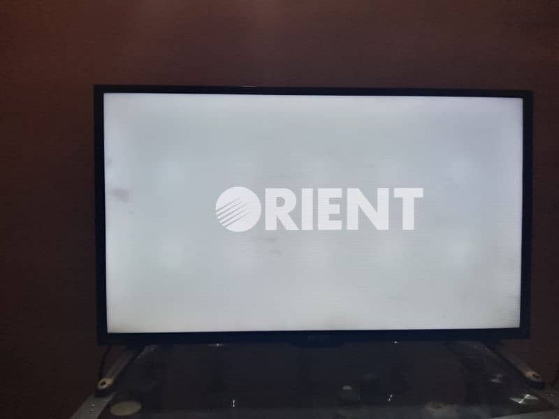 Orient led 32 inch condition 10/10 hai 8