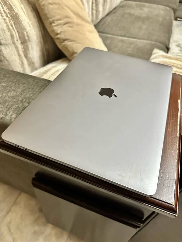 MacBook Pro 2018 1