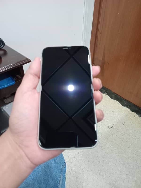 Iphone 11, 64gb non pta factory unlock 2