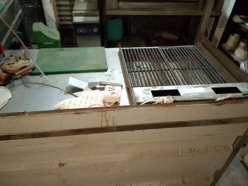 BBQ Counter Restaurant Equipment For Sale 4