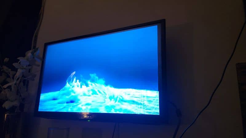 Sony 32 inch LED TV 0