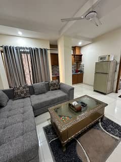 Daily basis One bedroom apartment available in E-11 islamabad