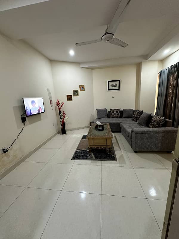 Daily basis One bedroom apartment available in E-11 islamabad 7