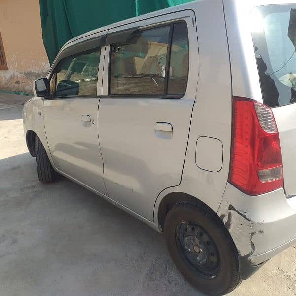 Suzuki Wagon R 2016 5