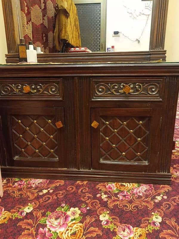 *Complete Chiniot Bedroom Set* 3