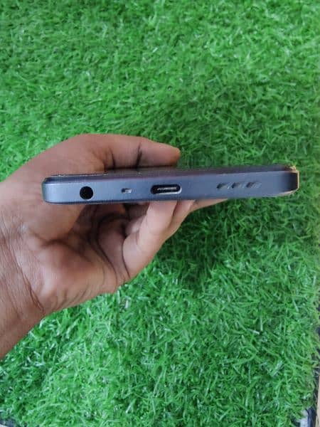 Oppo A58 bkack colour 2 month use only 8/128 condition 10/10 7