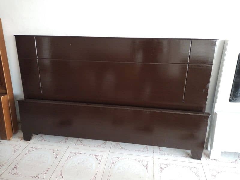 king size double bed kikar wooden 9