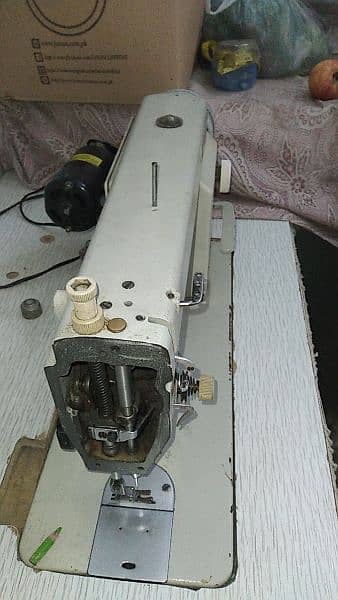 imported  sewing machine 2