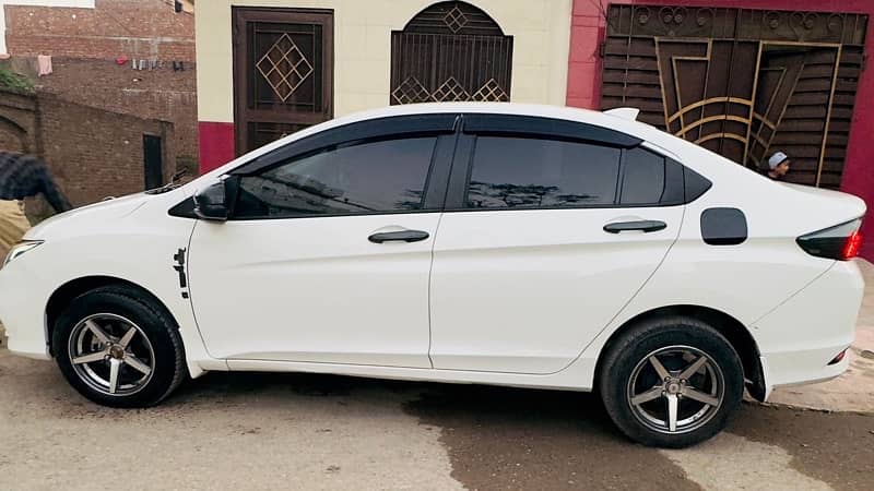 Honda City Aspire 2022 4