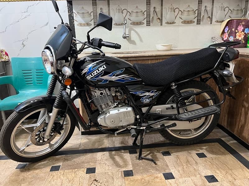 Suzuki Gs150 special edition 1