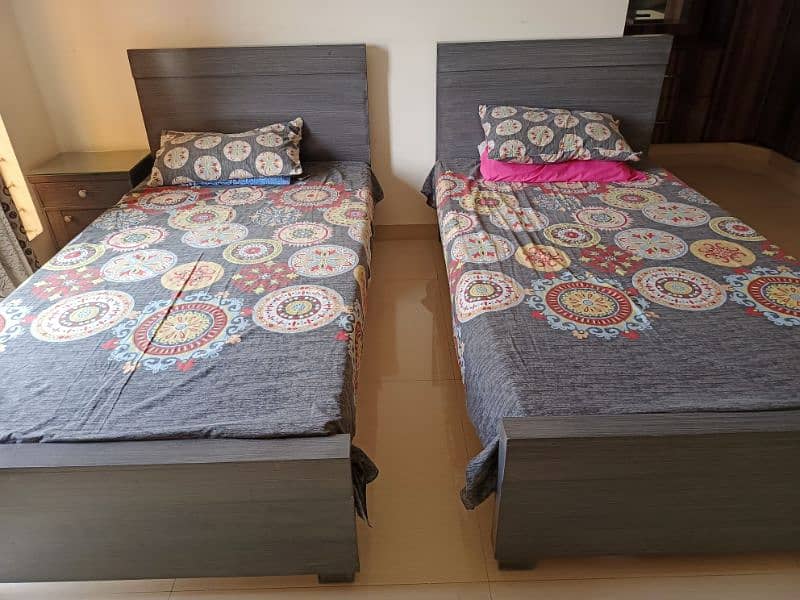 designer single bed with dura foam mattress 2