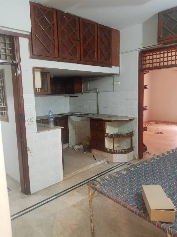 2 Bed DD flat 2nd flor with lift in DHA phase 7 Jami commr street 2