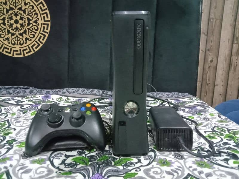 Xbox 360 slim 250gb 2