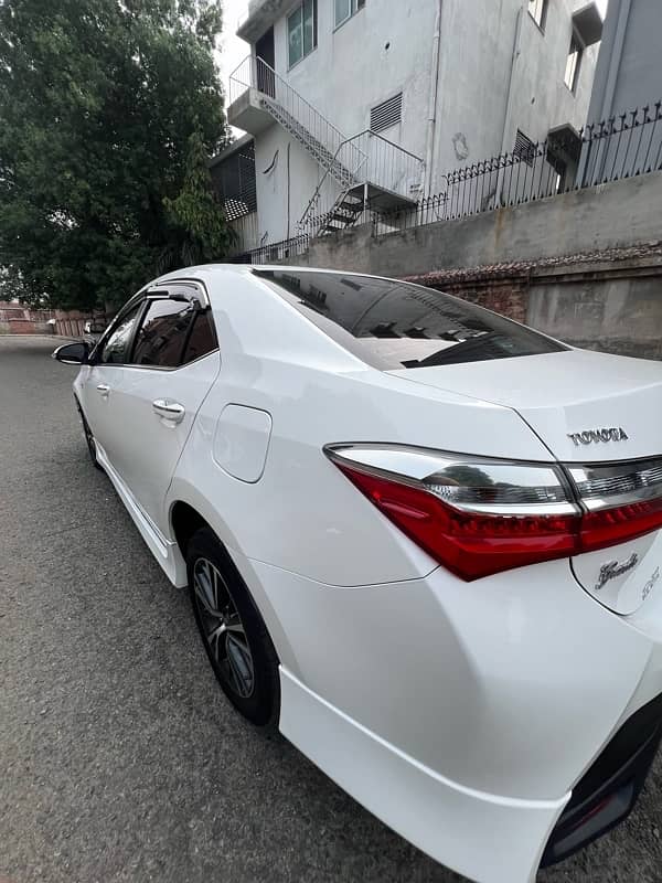 Toyota Altis Grande 2020 4