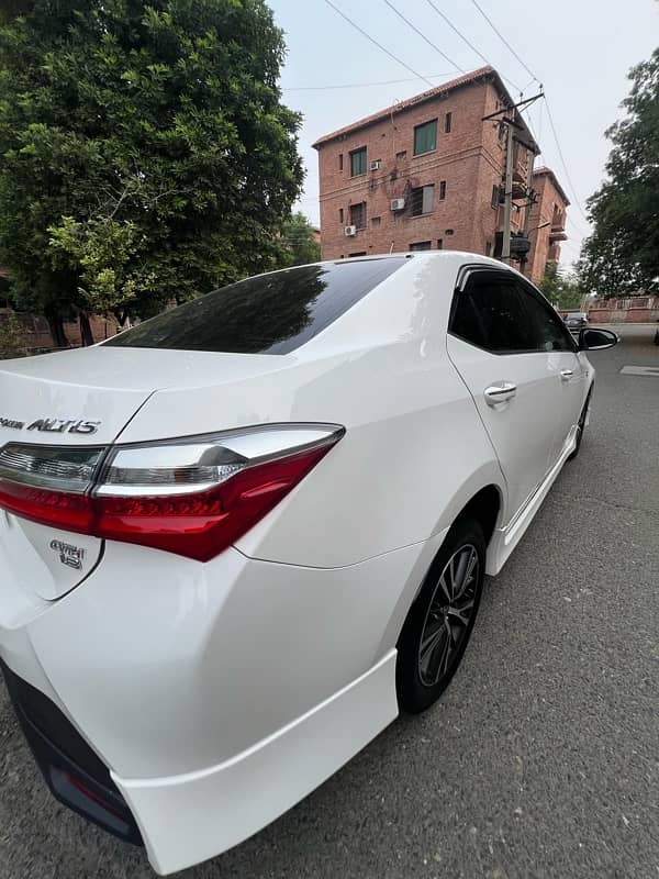 Toyota Altis Grande 2020 5