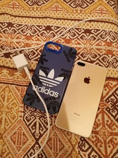 iPhone 7plus 128gb pta approved with charger and 3 cover’s