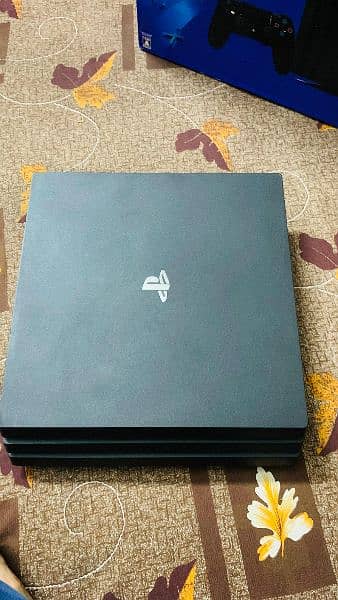 PlayStation 4 Pro 1TB (Jailbreak) with 7 Games, 2 Controllers 3