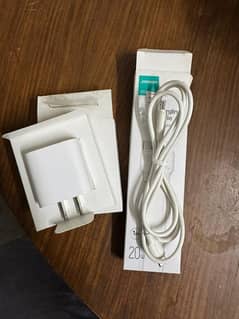 iphone charger 25W and joyroom cable