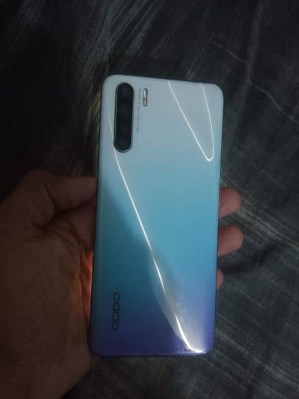 oppo f15 8/256gb with box exchange possible 3