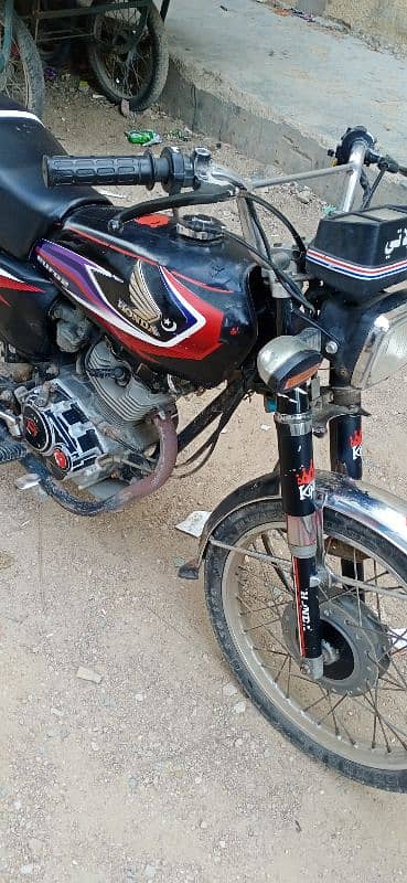 Honda cg 125 nosherofiroz nmbr Model 2017 1