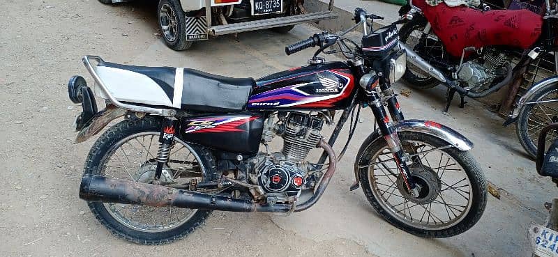 Honda cg 125 nosherofiroz nmbr Model 2017 13