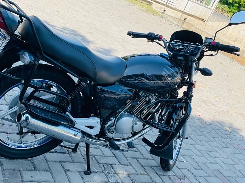 Suzuki GS SE 2022 3