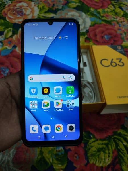 Realme C63 1