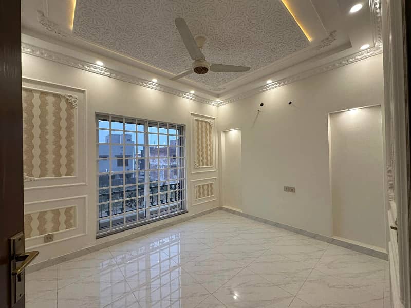 3 YEARS EASY INSTALLMENT PLAN BRAND LUXURY NEW HOUSE PARK VIEW CITY LAHORE 2