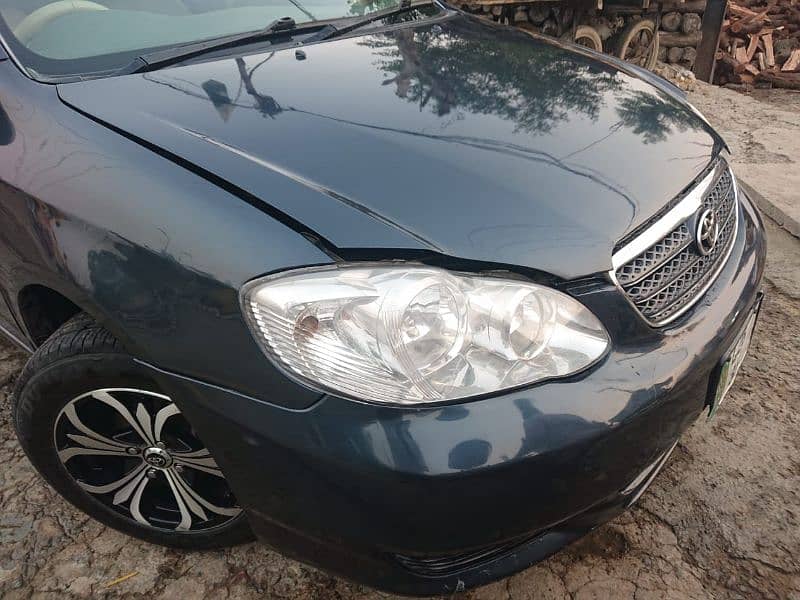 Toyota Corolla Altis 2004 12