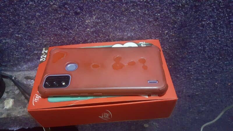 ITEL A48 with  BOX 32GB 1