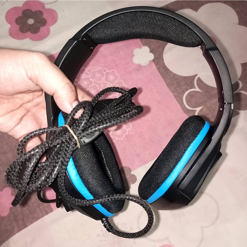 ONIKUMA X9 Headphone With Audio Y Splitter Cable 1