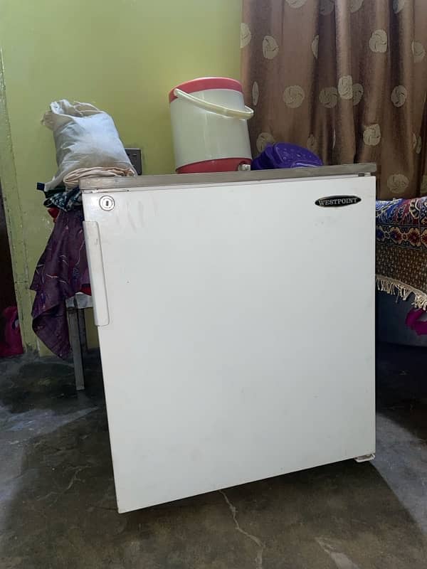 single door fridge 4