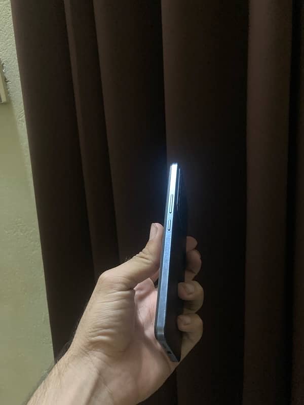 Vivo v27e 1