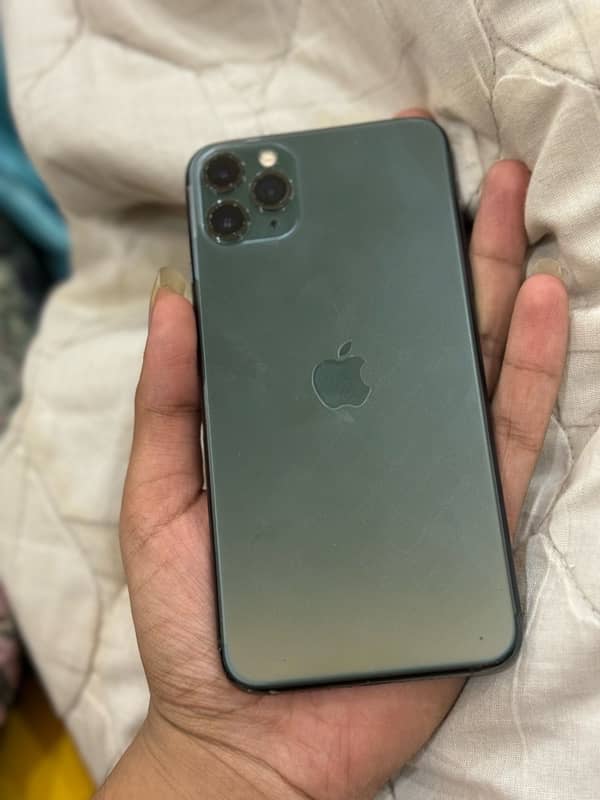 i phone  11 pro max 512 gb non pta 4