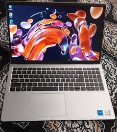 Dell Inspiron 15 3520