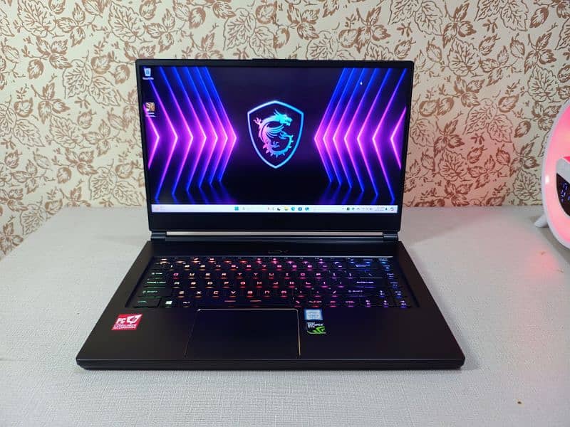 MSI Stealth gs65 thin i7-8750h Nvidia GTX 1070 8GB 0