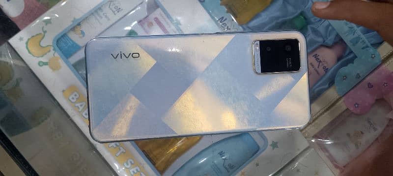 fresh condition  vivo y21 2