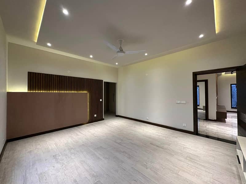 1Kanal Opposite Phase 6 Owner Needy Original Price 22