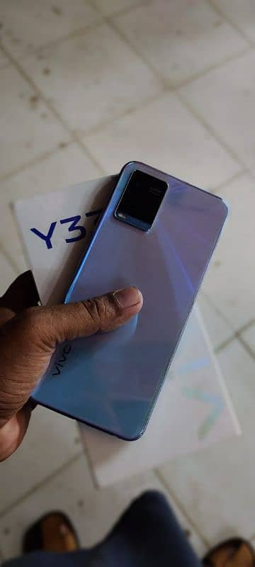 vivo Y33S. . . 8+4/128gb. . . box or mobile. . new condition 1