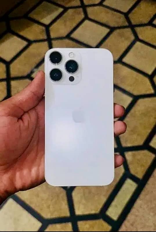 iPhone XR converted iPhone 14 Pro 0