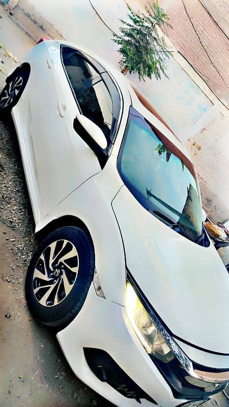 Honda Civic VTi Oriel 2017 UG 14